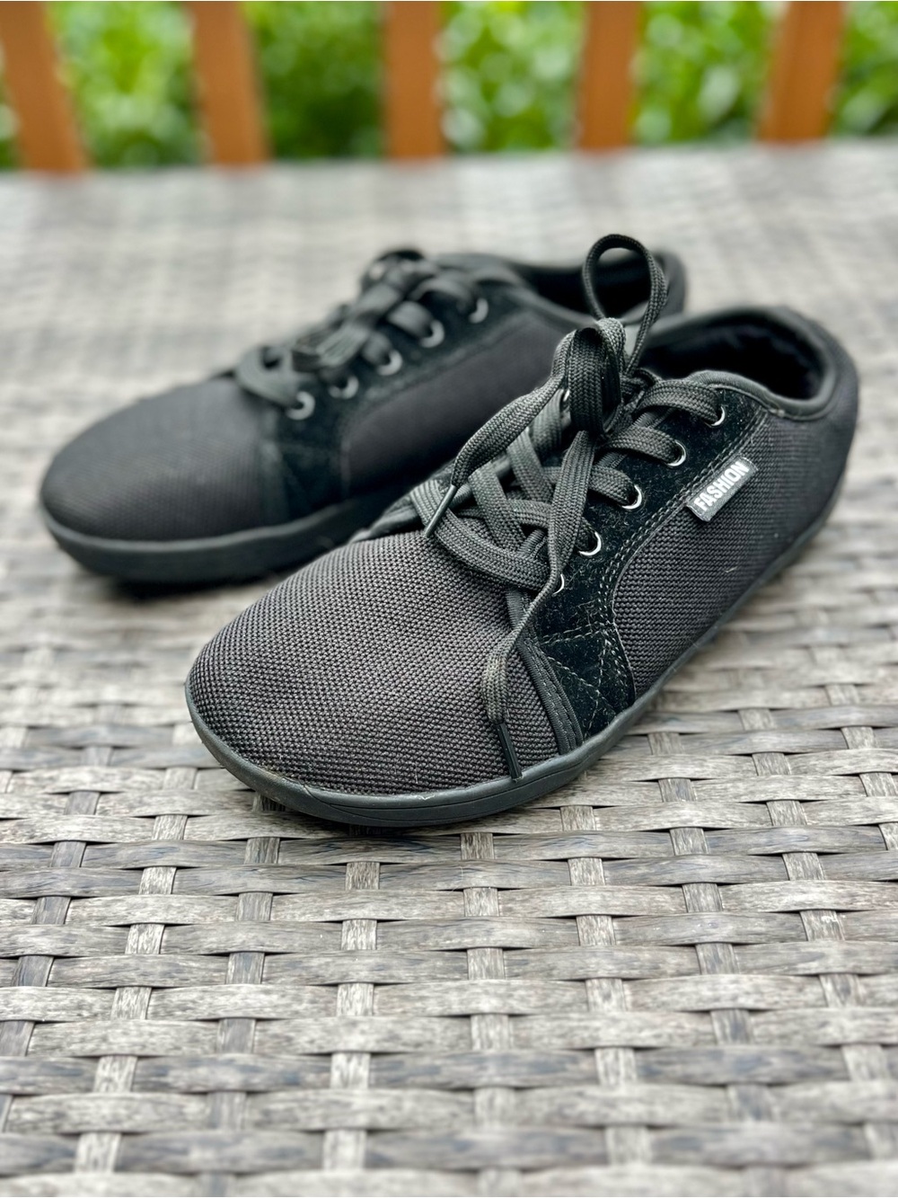 Women’s Black Casual Lace-Up Sneakers